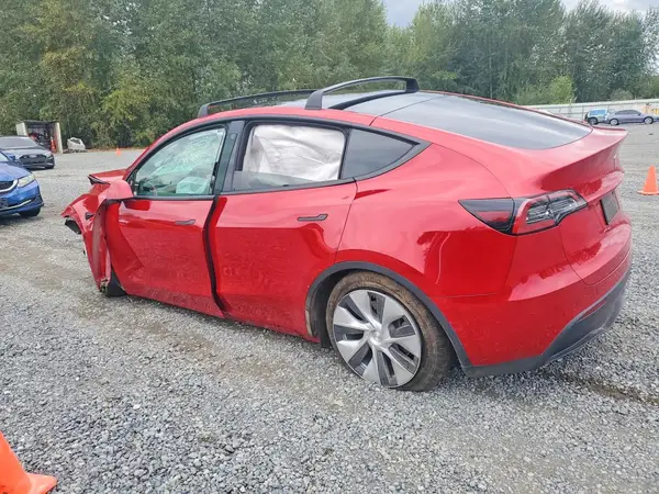 7SAYGDEESNF535692 — 2022 Tesla Model Y, фото 2 с аукциона Copart, Передняя часть