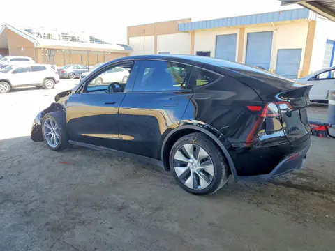 2022 Tesla Model Y VIN 7SAYGDEE7NF426113 фото 2