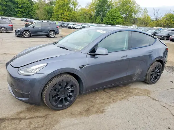 7SAYGDEE2NA009267 — 2022 Tesla Model Y, Задняя часть (Rear End), фото до ремонта