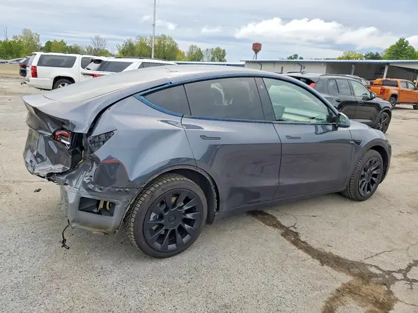 7SAYGDEE2NA009267 — 2022 Tesla Model Y, фото 3 с аукциона Copart, Задняя часть