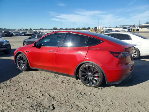2022 Tesla Model Y VIN 7SAYGDEF6NF352403 фото 2
