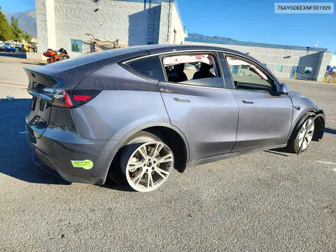 2022 Tesla Model Y VIN 7SAYGDEEXNF551929 фото 3