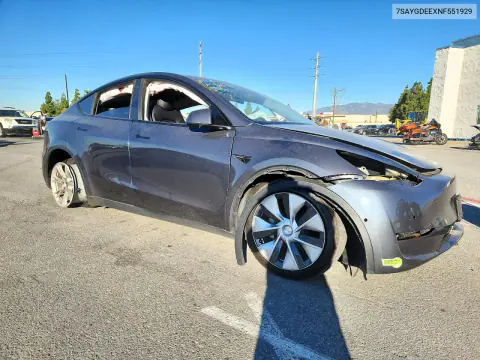 2022 Tesla Model Y VIN 7SAYGDEEXNF551929 фото 4