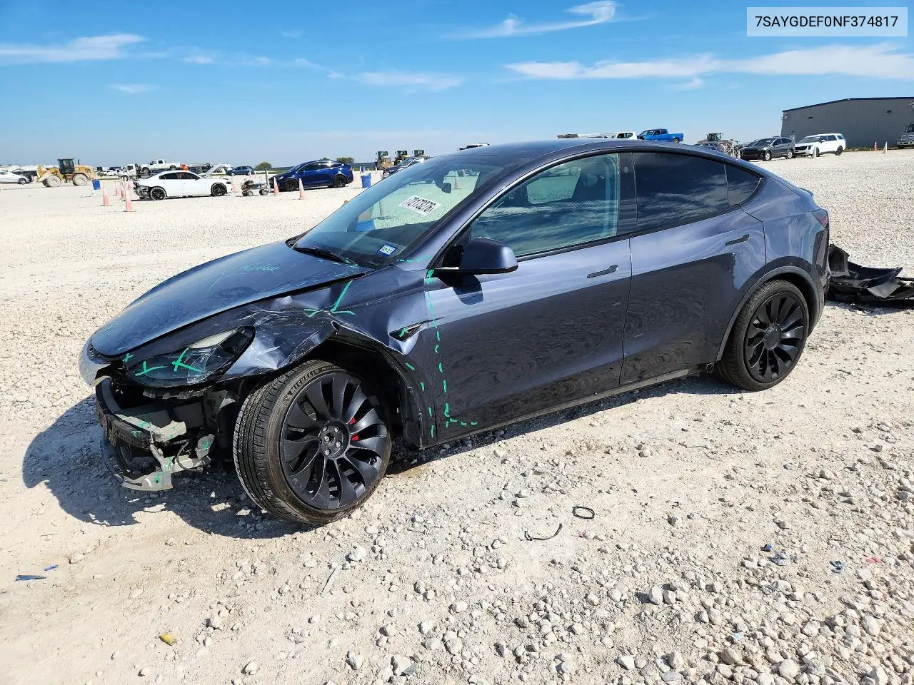 2022 Tesla Model Y VIN 7SAYGDEF0NF374817 фото 1