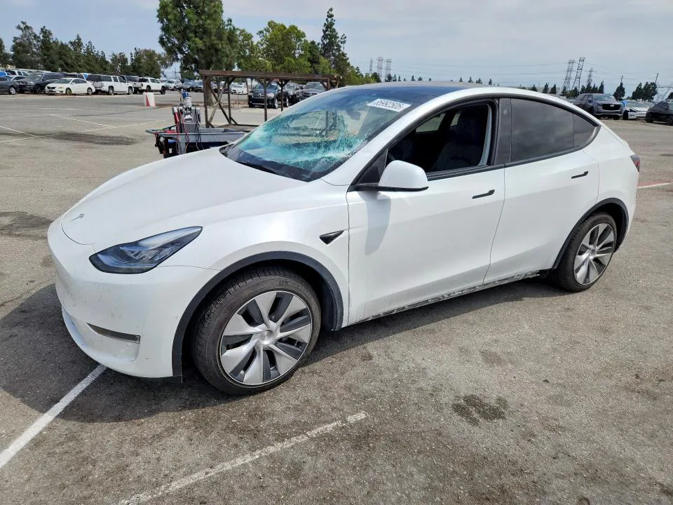 2022 Tesla Model Y VIN 7SAYGDEE8NF327641 фото 1