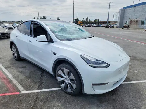2022 Tesla Model Y VIN 7SAYGDEE8NF327641 фото 4