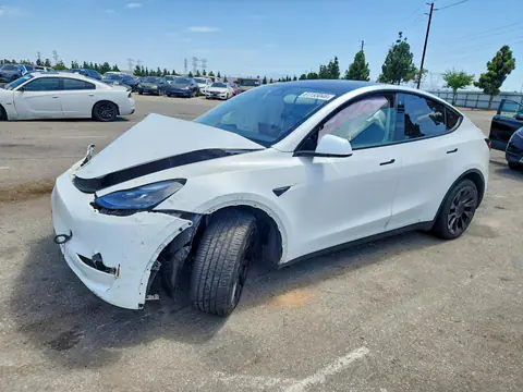 7SAYGAEE6PF697231 — 2023 Tesla Model Y, Передняя часть (Front End), фото до ремонта