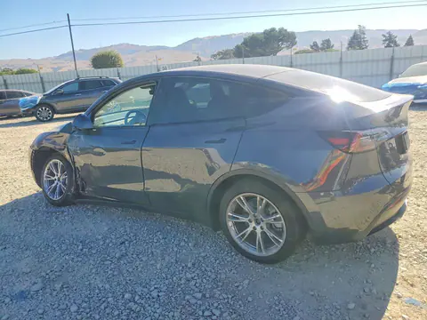 2023 Tesla Model Y VIN 7SAYGDED3PF976581 фото 2