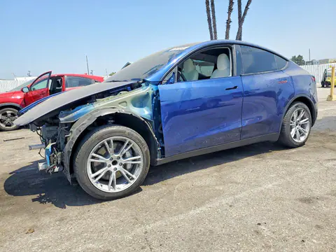 7SAYGDED8PF960571 — 2023 Tesla Model Y, Передняя часть (Front End), фото до ремонта