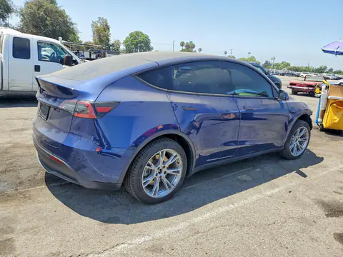2023 Tesla Model Y VIN 7SAYGDED8PF960571 фото 3