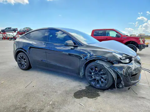 7SAYGDEE1PA158725 — 2023 Tesla Model Y, фото 4 с аукциона Copart 30.09.2026, Передняя часть