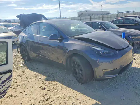 2023 Tesla Model Y VIN 7SAYGDEDXPF946347 фото 4