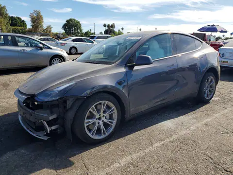 7SAYGDED3PF978413 — 2023 Tesla Model Y, Передняя часть (Front End), фото до ремонта