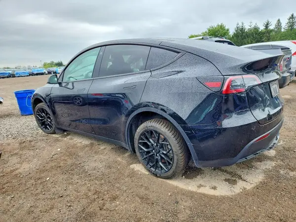 LRWYGDEE5PC162450 — 2023 Tesla Model Y, фото 2 с аукциона Copart 01.10.2026, Передняя часть
