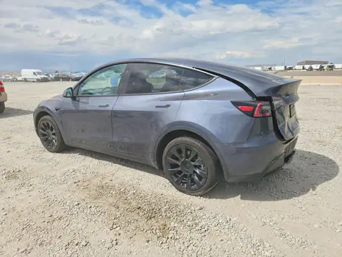 2023 Tesla Model Y VIN 7SAYGDEE7PA205434 фото 2