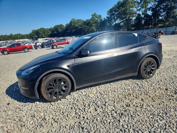 7SAYGDEE3PA074681 — 2023 Tesla Model Y, Передняя часть (Front End), фото до ремонта