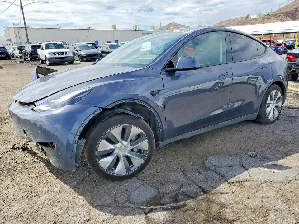 2023 Tesla Model Y VIN 7SAYGDED6PF960505 фото 1