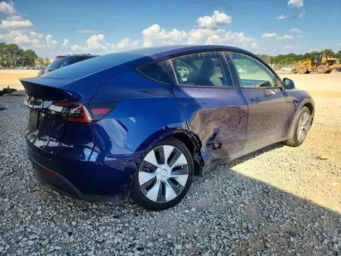 2023 Tesla Model Y VIN 7SAYGDEEXPF799701 фото 3