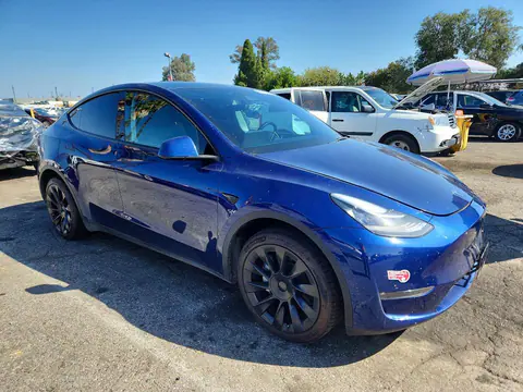 2023 Tesla Model Y VIN 7SAYGDEE7PA029730 фото 4