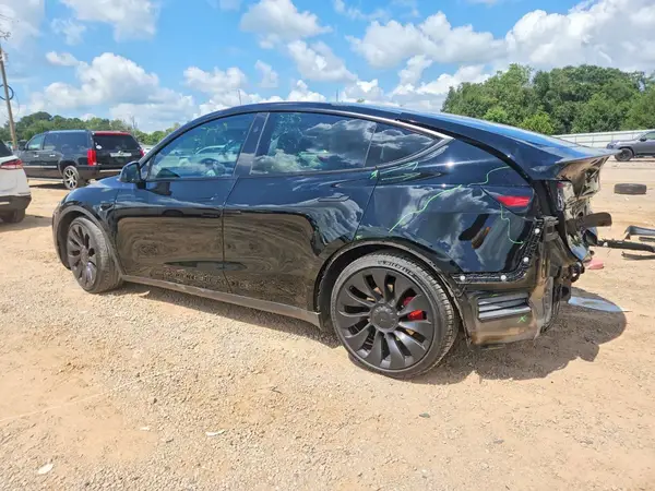 7SAYGDEF5PF870182 — 2023 Tesla Model Y, фото 2 с аукциона Copart, Задняя часть