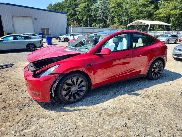 7SAYGDEF9PF663083 — 2023 Tesla Model Y, Передняя часть (Front End), фото до ремонта
