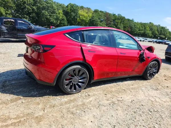 7SAYGDEF9PF663083 — 2023 Tesla Model Y, фото 3 с аукциона Copart, Передняя часть