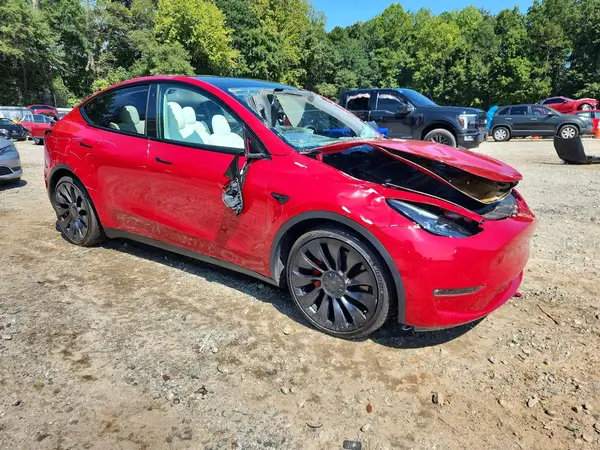 7SAYGDEF9PF663083 — 2023 Tesla Model Y, фото 4 с аукциона Copart, Передняя часть