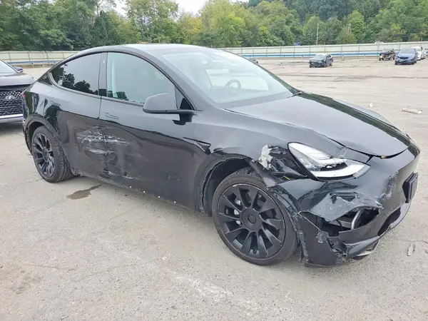 7SAYGDEE3PA025819 — 2023 Tesla Model Y, фото 4 с аукциона Copart 08.10.2026, Передняя часть