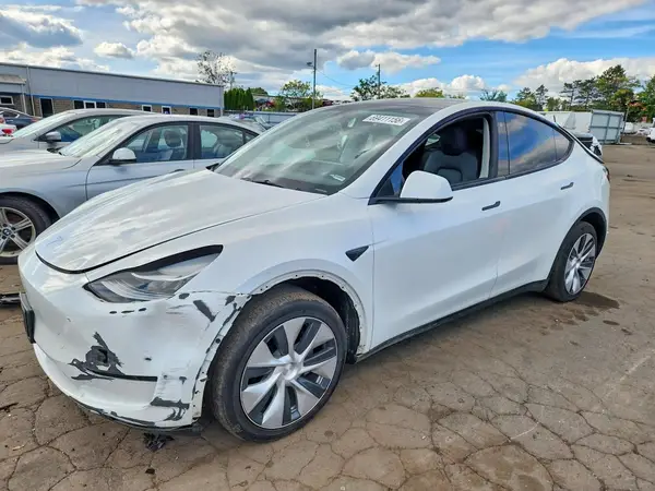 7SAYGDEE8PA129304 — 2023 Tesla Model Y, Передняя часть (Front End), фото до ремонта