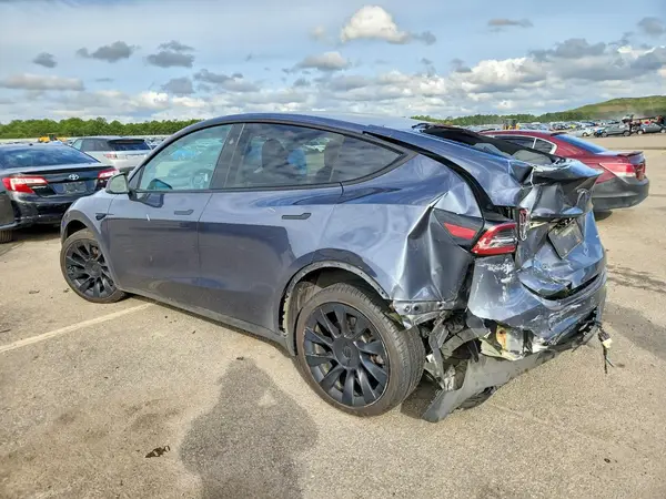 2023 TESLA MODEL Y VIN 7SAYGDEE1PA155534 фото 2