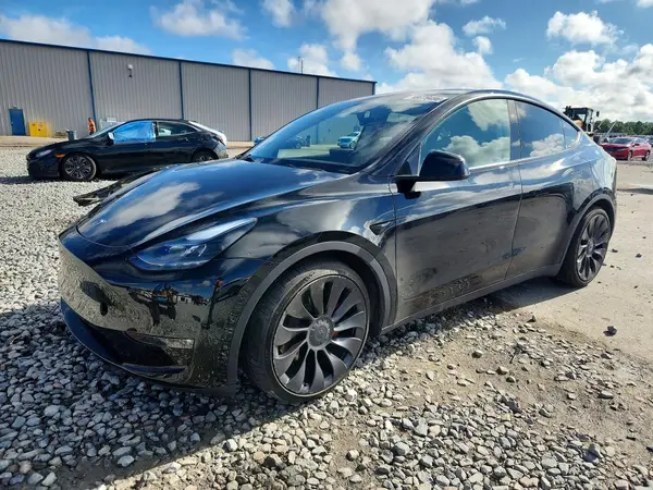 7SAYGDEFXPF941571 — 2023 Tesla Model Y, Передняя часть (Front End), фото до ремонта