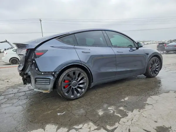 7SAYGDEF5PF945494 — 2023 Tesla Model Y, фото 3 с аукциона Copart, Задняя часть