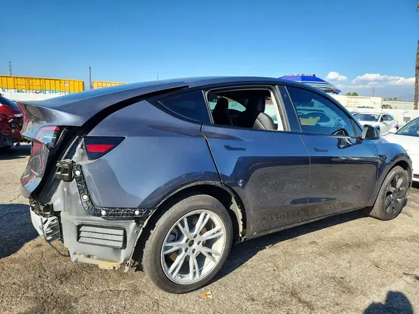 7SAYGDEE0PA035241 — 2023 Tesla Model Y, фото 3 с аукциона Copart, Задняя часть