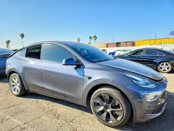 7SAYGDEE0PA035241 — 2023 Tesla Model Y, фото 4 с аукциона Copart, Задняя часть