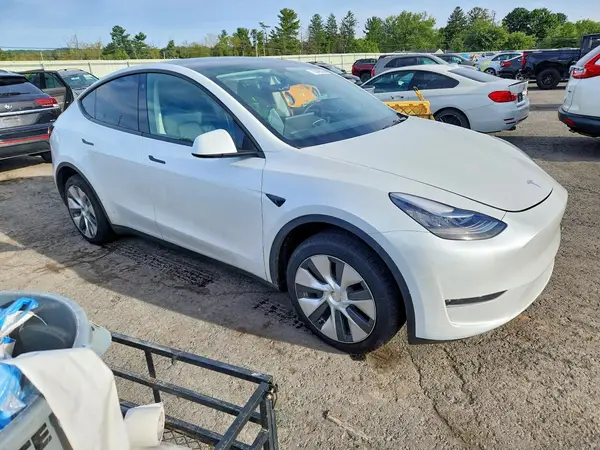 2023 TESLA MODEL Y VIN 7SAYGDEE1PA111761 фото 4