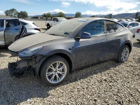 7SAYGDEE8PA153084 — 2023 Tesla Model Y, Передняя часть (Front End), фото до ремонта