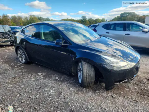 2023 Tesla Model Y VIN 7SAYGDEE1PA106639 фото 4
