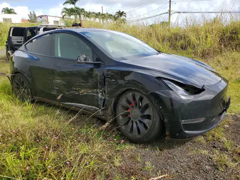 2023 Tesla Model Y VIN 7SAYGDEF6PF666975 фото 4