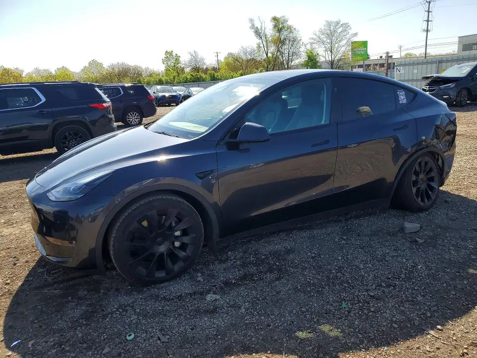 7SAYGAEE8RF080979 Tesla Model Y 2024 — повреждение Задняя часть, фото до ремонта