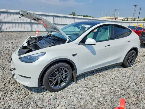 7SAYGDEE6RA296103 — 2024 Tesla Model Y, Передняя часть (Front End), фото до ремонта