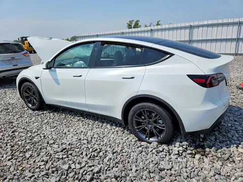 2024 TESLA MODEL Y VIN 7SAYGDEE6RA296103 фото 2