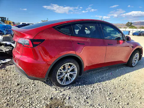 2024 Tesla Model Y VIN 7SAYGDEE2RF065900 фото 3