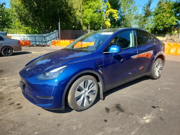 7SAYGAEE9RF981651 — 2024 Tesla Model Y, Передняя часть (Front End), фото до ремонта