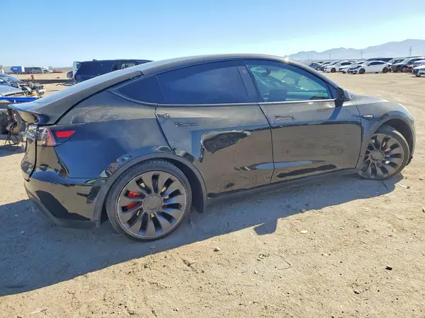 7SAYGDEF3RF057457 — 2024 Tesla Model Y, фото 3 с аукциона Copart, Задняя часть