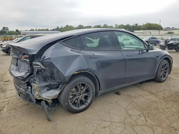 7SAYGDEE5RF193807 — 2024 Tesla Model Y, фото 3 с аукциона Copart, Задняя часть