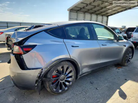 2024 Tesla Model Y VIN 7SAYGDEF5RA303521 фото 3