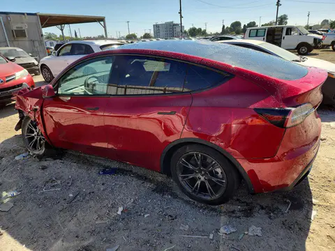 2025 Tesla Model Y VIN 7SAYGAEE9SF263023 фото 2