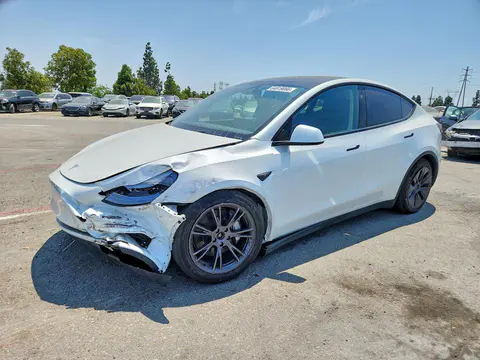 7SAYGDEE0SF245513 — 2025 Tesla Model Y, Передняя часть (Front End), фото до ремонта