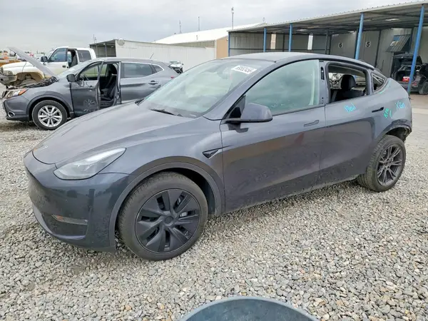 7SAYGDEE2SF257971 — 2025 Tesla Model Y, Задняя часть (Rear End), фото до ремонта