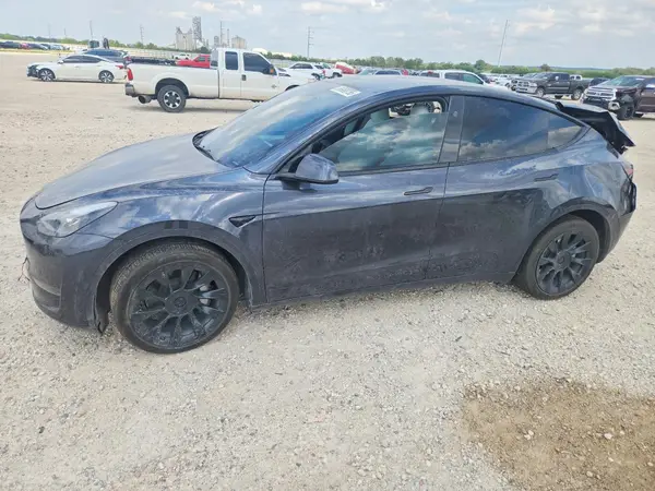 7SAYGDEE7SA370165 — 2025 Tesla Model Y, Задняя часть (Rear End), фото до ремонта